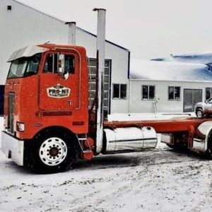 Meet your Posher, Heath